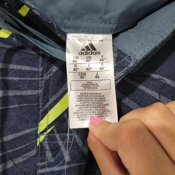 Adidas Men's Shorts Size 28 L 19 Gray- Green Swimwear Floral - Picture 6 of 8